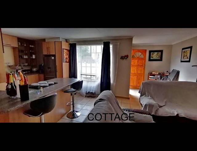 3 BEDROOM HOUSE FOR SALE IN PARKRAND